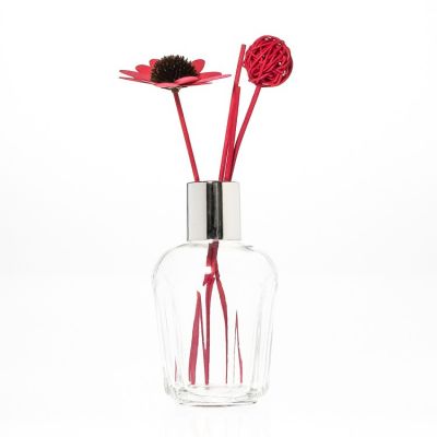 Outlet Wholesale Empty Clear Embossed Flower Diffuser Glass Bottles 200ml With Wooden Ball