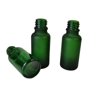 10ml frosted green glass dropper bottle essential oil bottle CBD oil glass dropper bottle