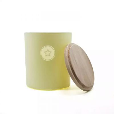Wholesale cheap matte yellow glass candle jar with wood lid and white box set