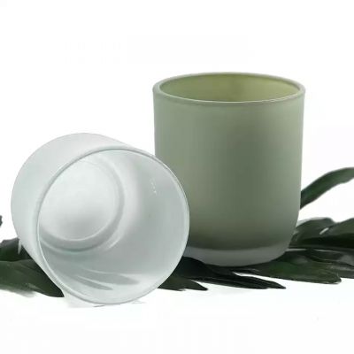 wholesale Frosted Matte green white glass candle jar with unsealed smoke with wood lid