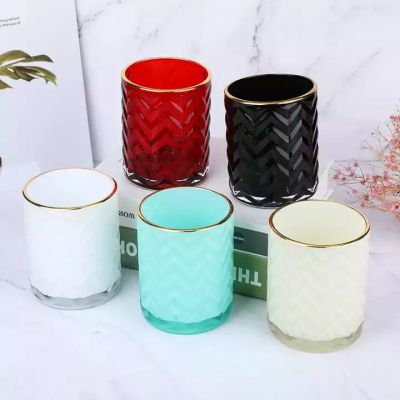 Luxury colorful corrugated fragrant candle jar with wooden cover for Christmas gifts