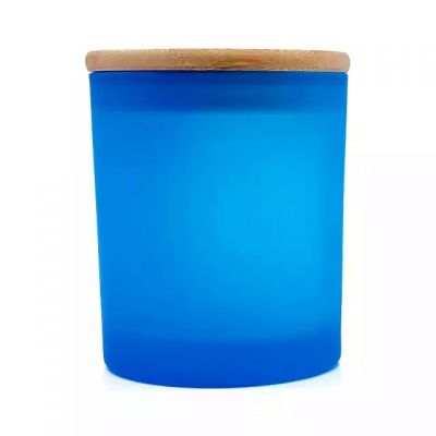 Factory hot selling 430ml colored frosted glass candle container with bamboo lid, used for candle making