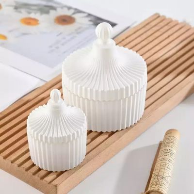 Elegant white cement soy wax luxury empty glass candle jars aromatherapy decorative glass candle holder with Ger glass lid