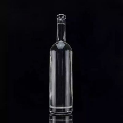 Premium 750ml Round Shoulder Super Flint Vodka Liquor Glass Bottle With Cork