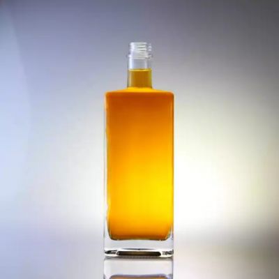 Hot Sale Square Shape Bottle Glass Liquor 750ml Screw Finish 700ml 1000ml Glass Liquor Bottle