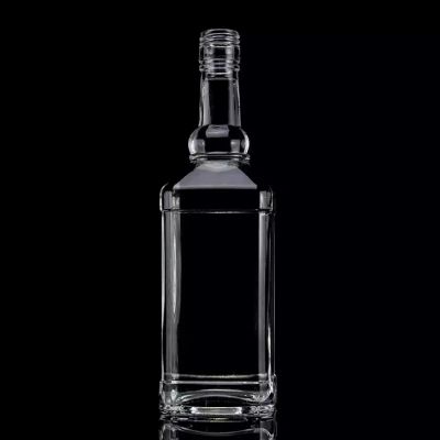 China Manufacturer Glass Vodka Bottle Cheap Price 500ml 700ml 750ml Vodka Glass Empty Bottle Sold In Large Quantities