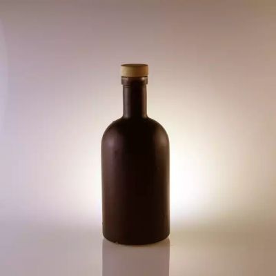 Wholesale Price Spray Paint Matte Black Glass Bottle With Wooden Corks