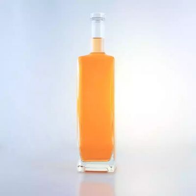 Custom Design Square 750ml Vodka Bottle Clear Color Glass Bottles For Vodka Whisky