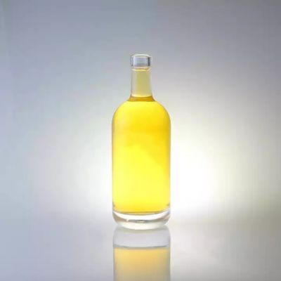China Manufacturer Wholesale Price Glass Bottle 500ml Thick Bottom Round Whisky Brandy Glass Bottle