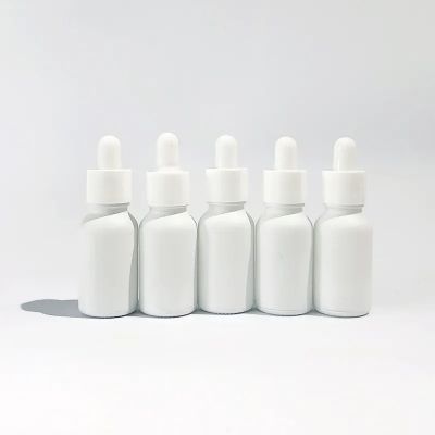 5ml 10ml 15ml 20ml Wholesale Matte White Beard Oil Serum Cosmetic Dropper Serum Essential Oil Glass Bottle with Dropper