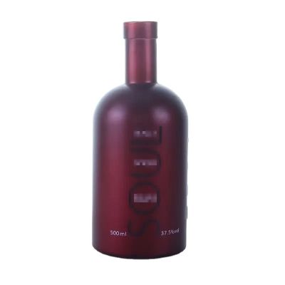 Hot in stock 500ml round red vodka bottle liquor glass bottle with cork cap