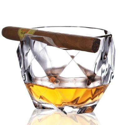  Creative Round Belly Classic Transparent Luxury Crystals Wine Cigar Whiskey Glass For Bourbon Whisky