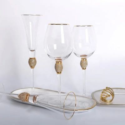 Personalized Luxury Diamond Crystal Wedding Wine Glasses with Gold Rim