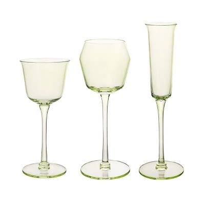 Fancy Luxury Hand Blown Long Stem Wine Glass Cup Wedding Green Colored Wine Glasses