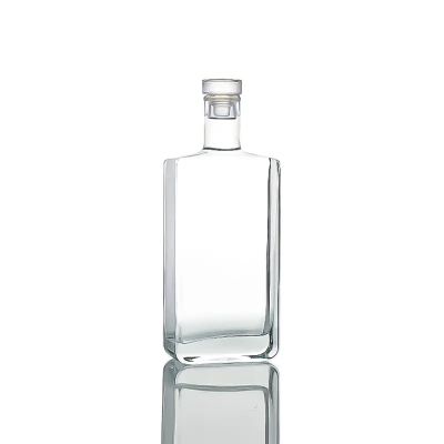 Customize Products Simple Extra Flat Clear Empty Liquor Wine Glass Bottles 500ml with Cork