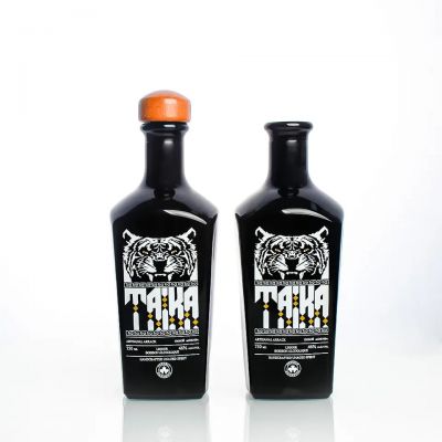 Customized empty 750ml 700ml 1000ml round clear black gin rum tequila spirits liquor vodka glass bottle with wooden cork