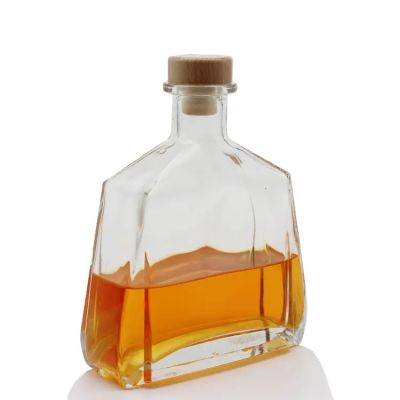 Square 750ml 700ml Flat Whisky Spirit Vodka Brandy Liquor Super Flint Gin Glass Bottle With Cork Stopper