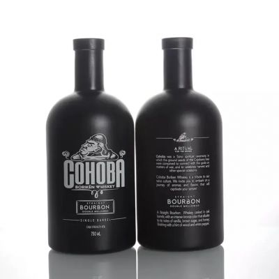 Factory Price Custom Embossed LOGO Bottle Labels Matte Black 700 ml 750 ml Spirit Gin Whisky Glass Bottle