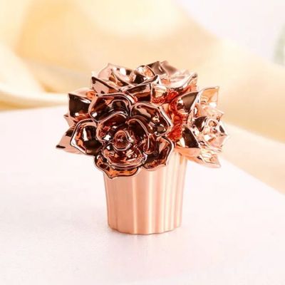 Floral Perfume bottle lid with zinc alloy material suitable for 15 bottle tops