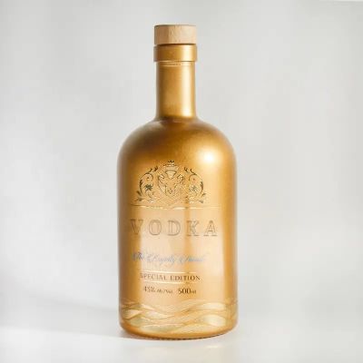 750ml Triangular Matte Gold Liquor Vodka Brandy Glass Wine Bottle with Cork