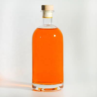 Empty Clear Round 500ml 700ml 750ml Glossy Glass Bottle Whiskey Rum Tequila with T-Cork Cap