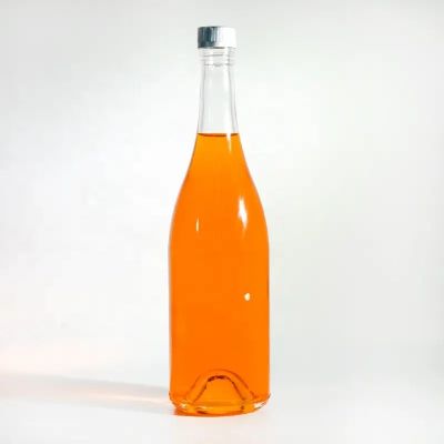 Long Neck Empty 500ml 700ml 750ml Liquor Vodka Glass Bottle with Screw Cap