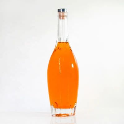Super 500ml 700ml 750ml Vodka Gin Brandy Spirit Glass Bottle for Sale