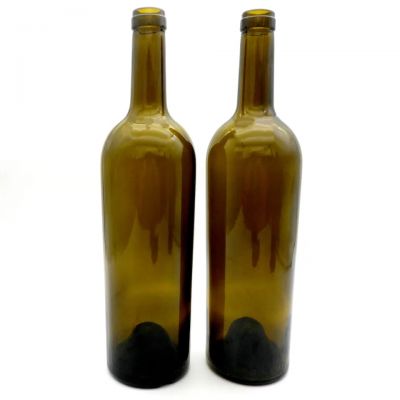 Hot Sale 75cl 750ml Wholesale Chilean Red Wine Bottle Packaging 0.75L Wine Container