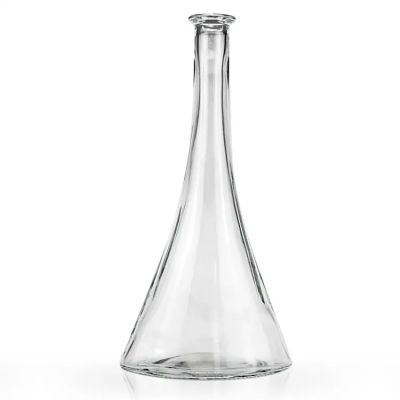 New Fancy Wholesale Low Price Christmas tree shape 750ml Rum Glass Bottle Clear Glass Bottle With Cork