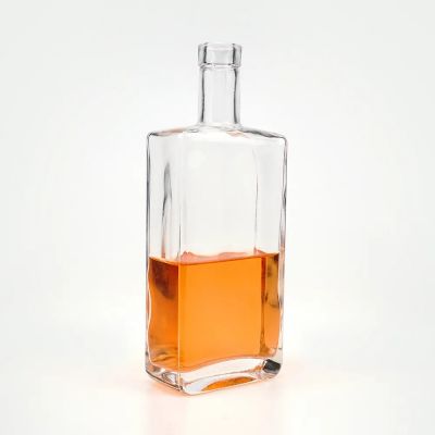 Classical Design square flat shape 500 ml /700 ml/ 750 ml empty liquor top grade whisky bottle