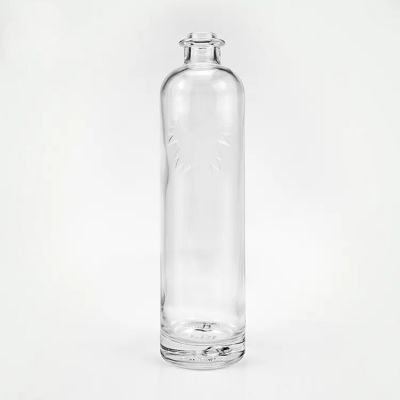 Custom logo Luxury 500ml gin bottle 750ml nordic beverage Brandy spirit gin rum liquor glass bottle with lid