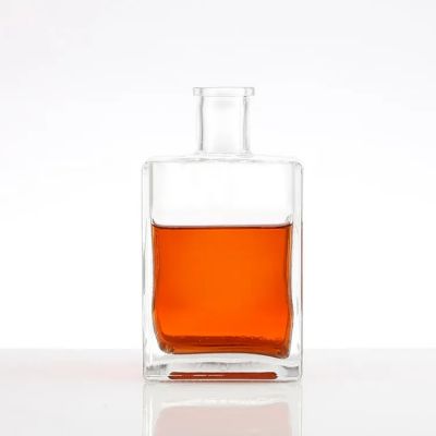 500 ml 700 ml 750 ml Square Shape Factory Customized Logo printing glass liquor bottle for whiskey