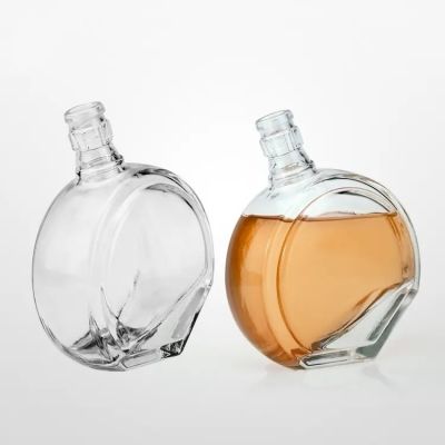 wholesale Custom 500ml whisky vodka 100ml rum wine transparent shaped glass bottle with lid