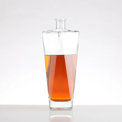 Wholesale Custom 250ml 375ml 500ml 750ml Clear Vodka Liquor Gin Rum Tequila Whiskey Spirit Glass Bottle With Cork