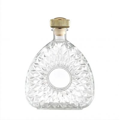 Hot Sale 500ml 700ml Luxury Vodka Thick Bottom Whiskey Brandy Tequila Spirits Glass Bottle