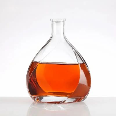 wholesale empty Manufacturers directly supply 500ml 700ml 750ml glass whiskey liquor bottle with cork