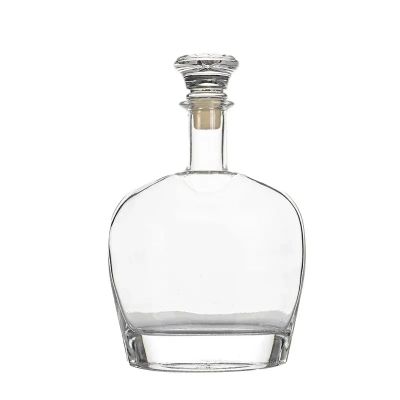 Wholesales glass wine bottle 500ml 750ml spirituous vodka whisky Glass Bottle Transparent Wine Glass Empty Bottles