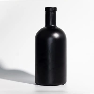 Hot selling 375ml 500ml Whiskey Glass Bottle Customized Empty Wine Bottle