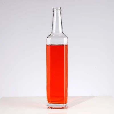 New Fancy Wholesale Vodka Liquor Glass Bottle 750 ml Clear Glass Bottle with cork