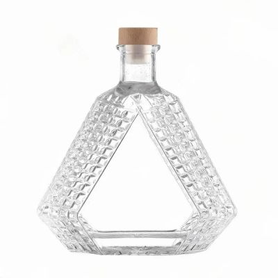 Glass Bottles Manufacturer: Hot-Selling 750ml Customizable Transparent Glass Empty Bottles at Unbeatable Prices
