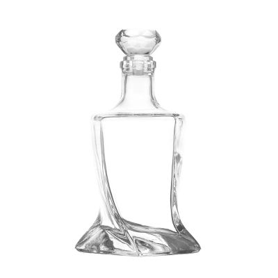 Premium Liquor 375ml 500ml luxury glass wine spirit liquor vodka Twisted Whiskey Decanter 750ml wine glass bottle
