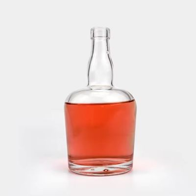 Wholesale Unique Design Glass Bottles Custom Flint Liquor Glass Bottle For whisky vodka Liquor