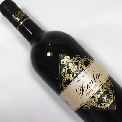 Custom Wet Strength Textured Paper Gold Foil Stamping Embossment Wine Labels Stickers Printing
