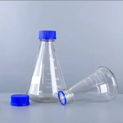 Wholesale 500ml 1000ml Tapered Wire Mouth Scale Glass Bottles Laboratory Equipment Chemical Reagent Bottles With Blue Cap