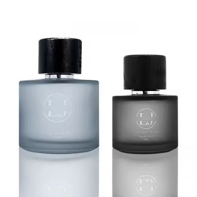 Good Quality Frosted Blue Perfume Bottle Custom100Ml Perfume Bottle Empty Round Glass Perfume Bottle With Packaging