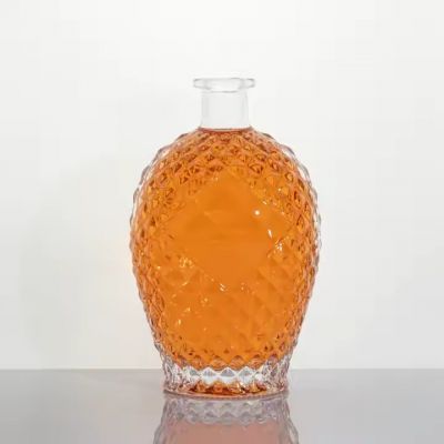 Factory Direct Sale Unique Shape Glass Liquor Bottle 700ml Transparent Brandy Whiskey Vodka Bottle
