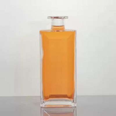 Custom Vodka Bottle 330ml Empty Presenter Vodka Whisky Gin Tequila Brandy Rum Glass Bottles