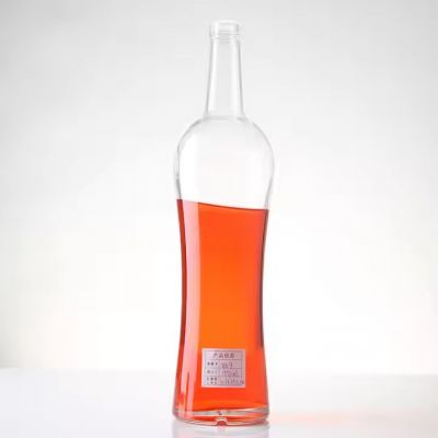 Round Clear Vodka Whisky Wine Spirit Glass Bottle for Whiskey Custom logo Round Shape 700ml Glass Liquor Bottles Wholesale