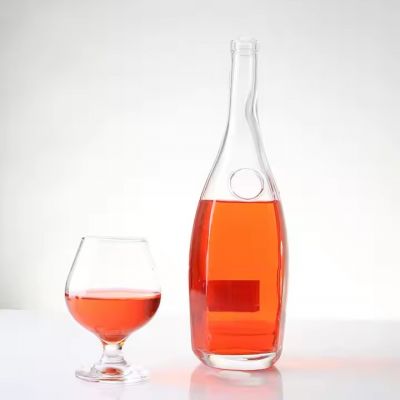 Super Flint Customized Size Fancy Round Flat Vodka Glass Liquor Bottles Wine Rum Glass Bottle for Liquor 1000ml
