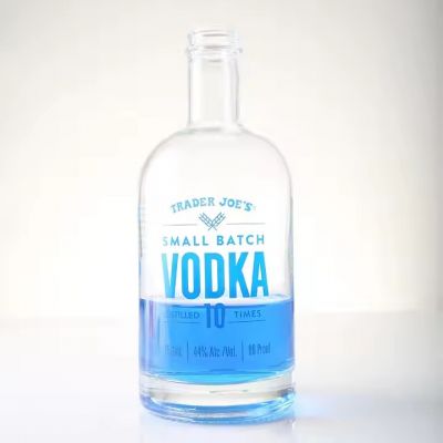 Super Quality Liquor Bottles Gin Bottle 500ml Vodka Whiskey Spirits Universal Customization Liquor Glass Bottle with Screw Cap